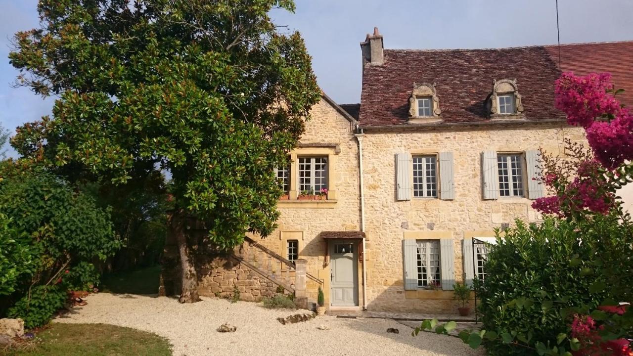 Rue Du Chateau Lalinde Exteriör bild