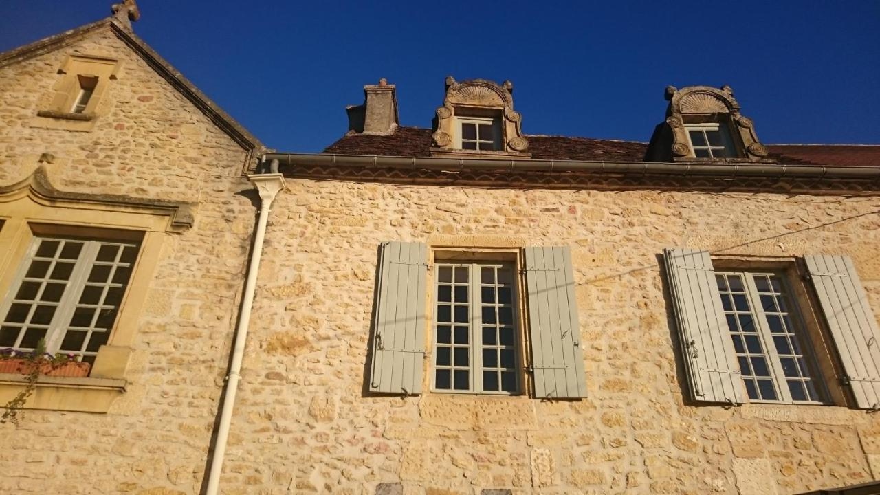Rue Du Chateau Lalinde Exteriör bild