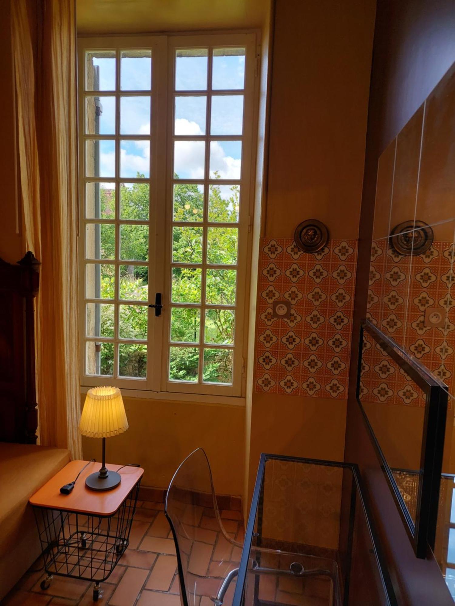 Rue Du Chateau Lalinde Exteriör bild