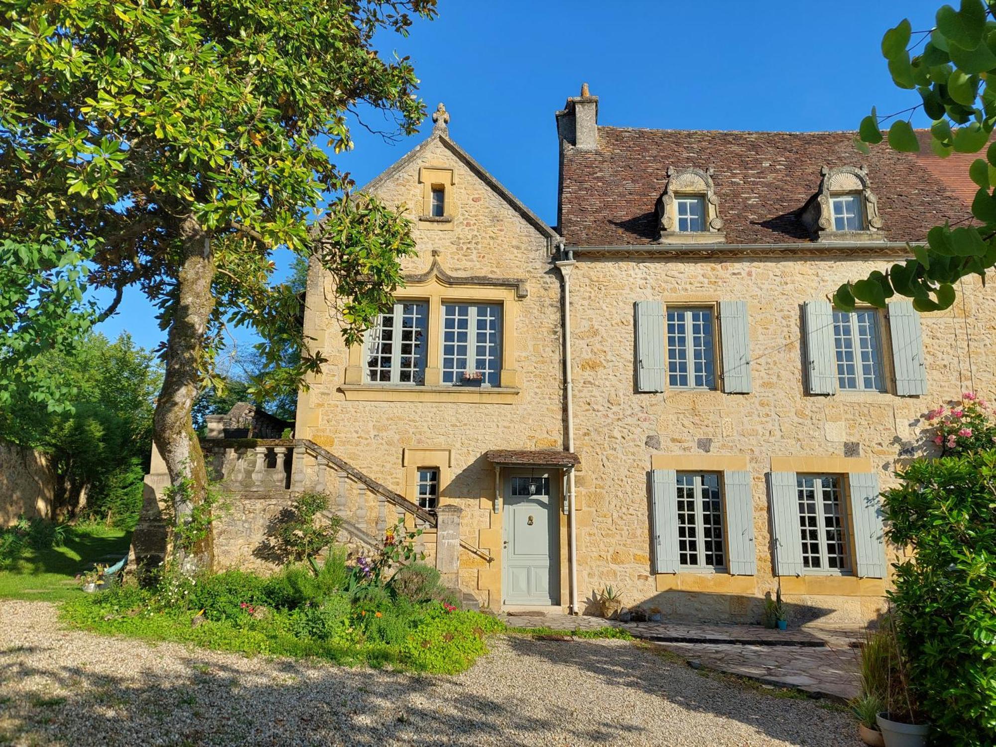Rue Du Chateau Lalinde Exteriör bild